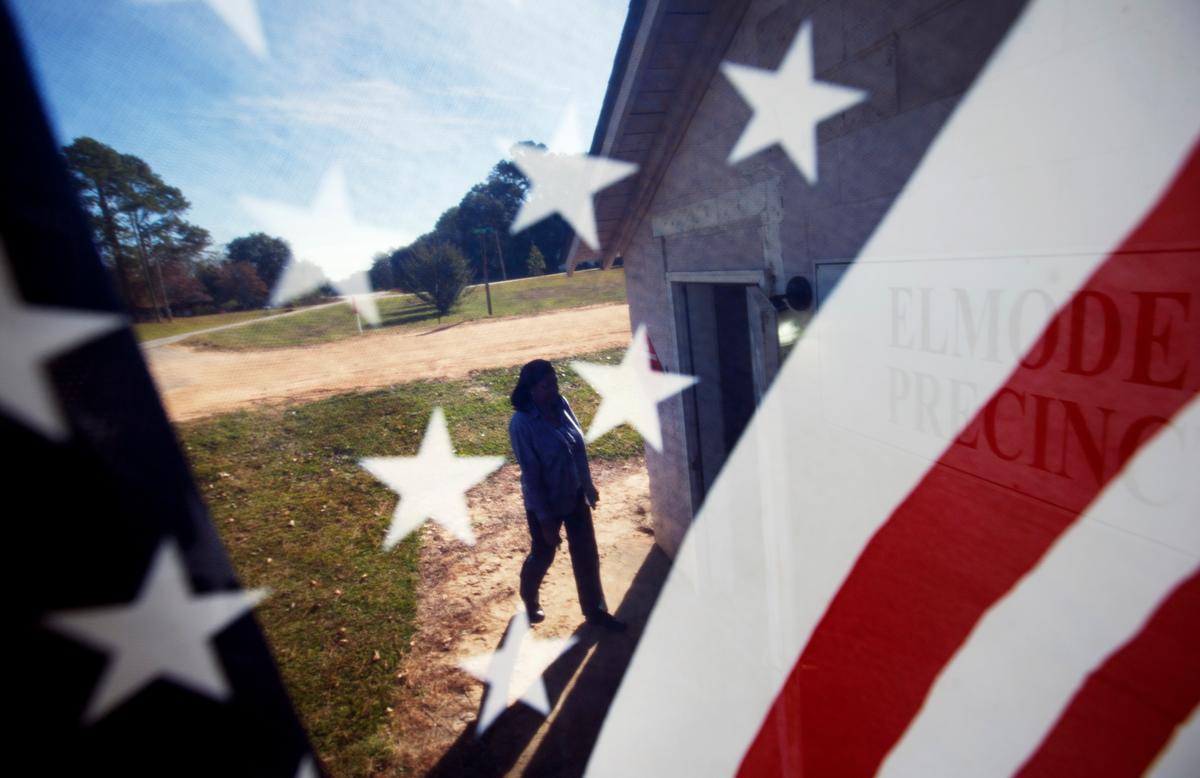 Sour Mood Rippling Across Country on Election Day