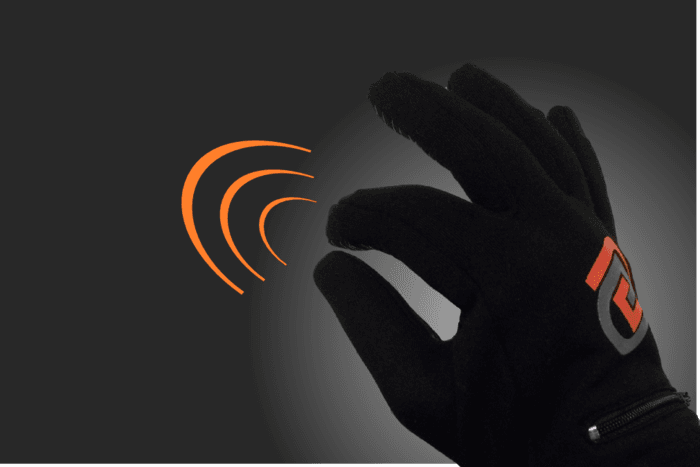 GoGlove: The Ultimate Gadget That Let’s You Control Your Phone While It’s Still in Your Pocket