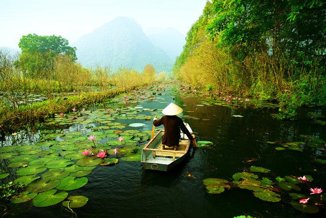 5 Must See Places to Visit in Vietnam