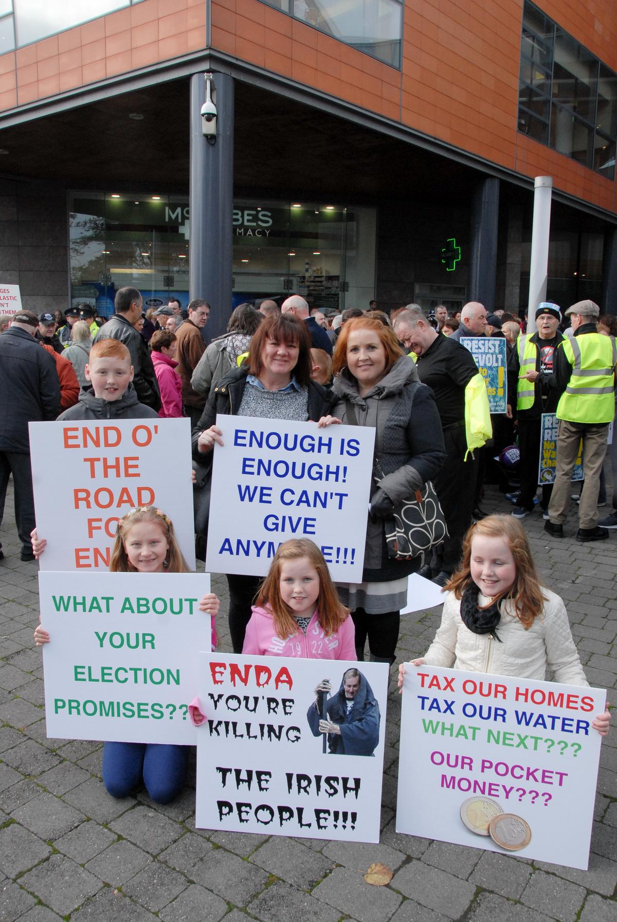 Thousands Protest to Repeal ‘Unworkable’ Water Tax