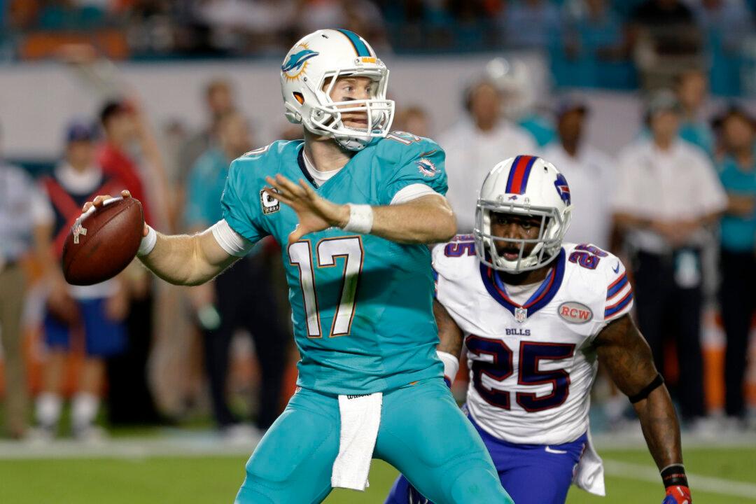 Fantasy Football: Waiver Wire’s Top Pickups After Week 12