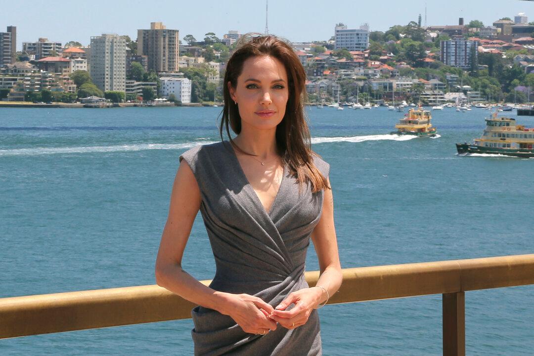 Angelina Jolie Praises Brad Pitt, Says He Makes Good Choices With Their Family