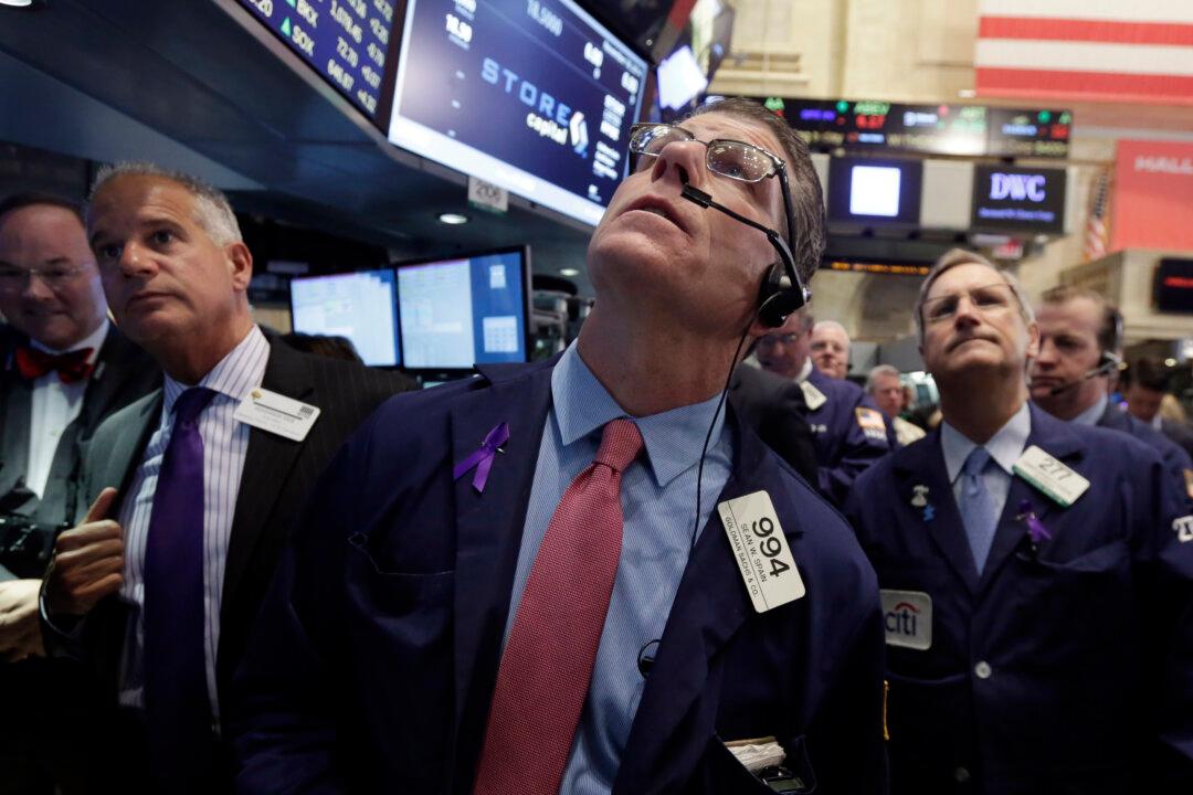 US Stock Index Notch Latest Records; Relief Over Japan