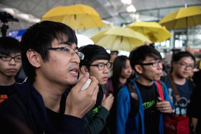 Chinese Authorities Put 500 Hong Kong Students on Travel Blacklist
