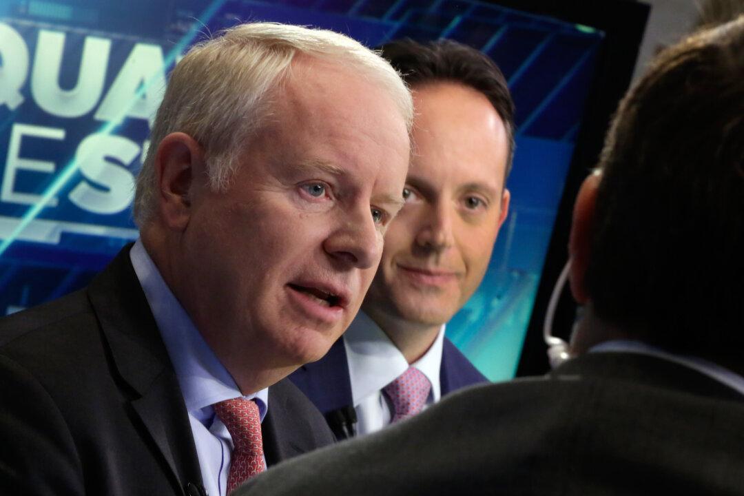 CEOs in 10 Big Mergers to Get $430M: Equilar Study