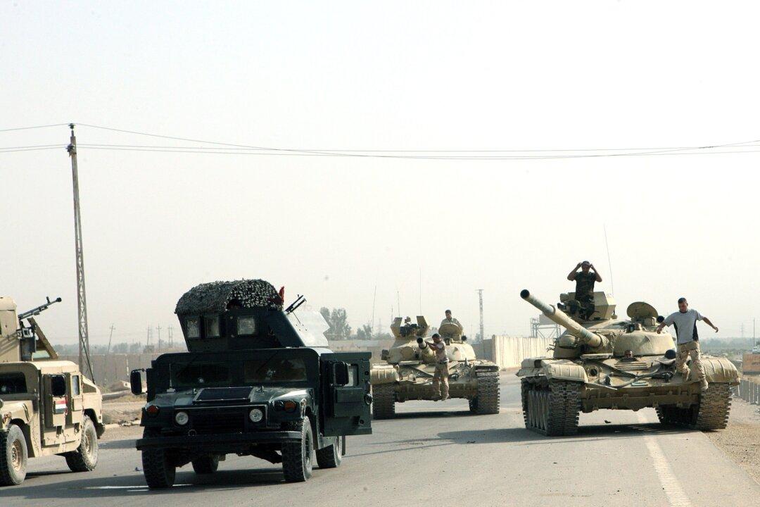 Iraqi Forces, Islamic State Battle in Ramadi