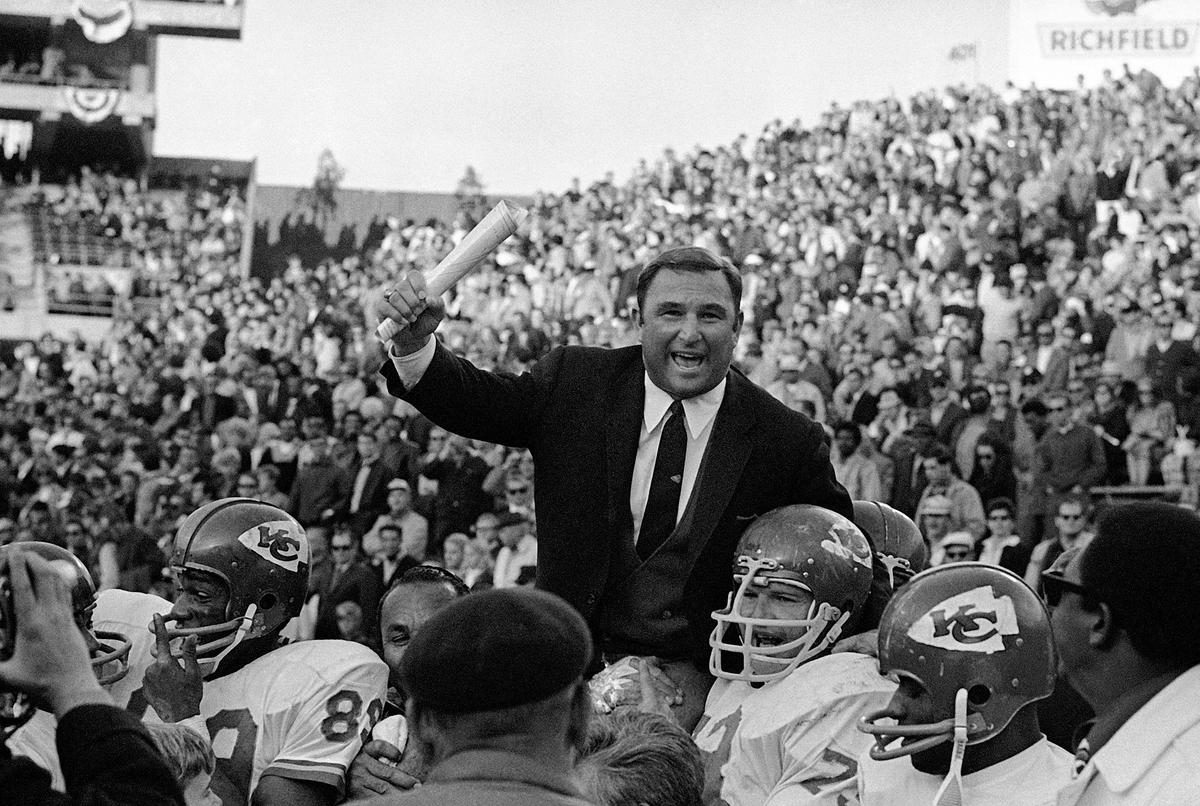 Preview: WHEN IT WAS JUST A GAME