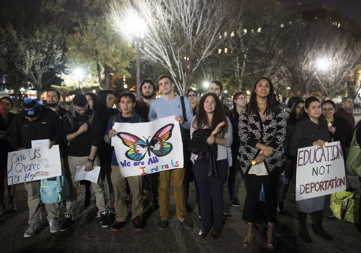 Activists Seek Support for Obama’s Immigration Program