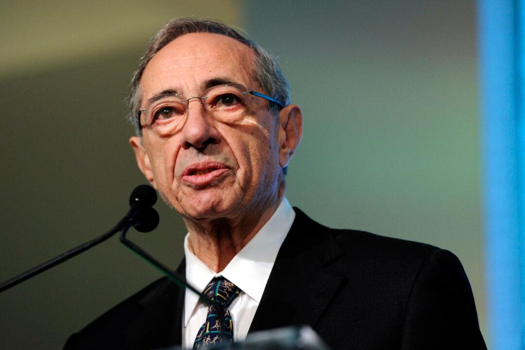 Mario Cuomo Dies: Photos of Former New York Governor’s Political Life