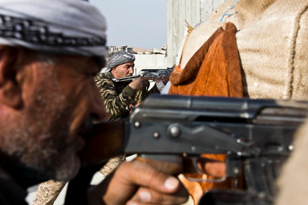 Islamic State Attacks Kobani From Turkey