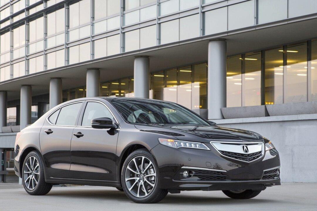 2015 Acura TLX 2.4L Tech