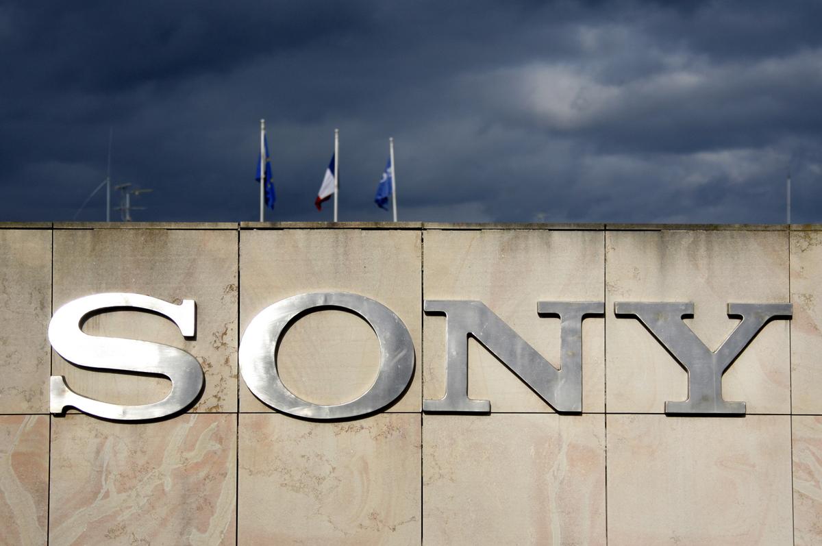 Sony Demands News Organizations Stop Publishing Stolen Information or Else