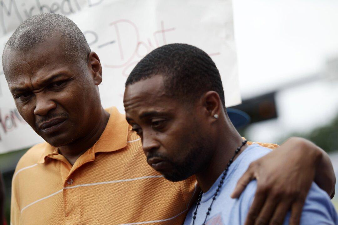 Michael Brown’s Stepfather Apologizes for Comments