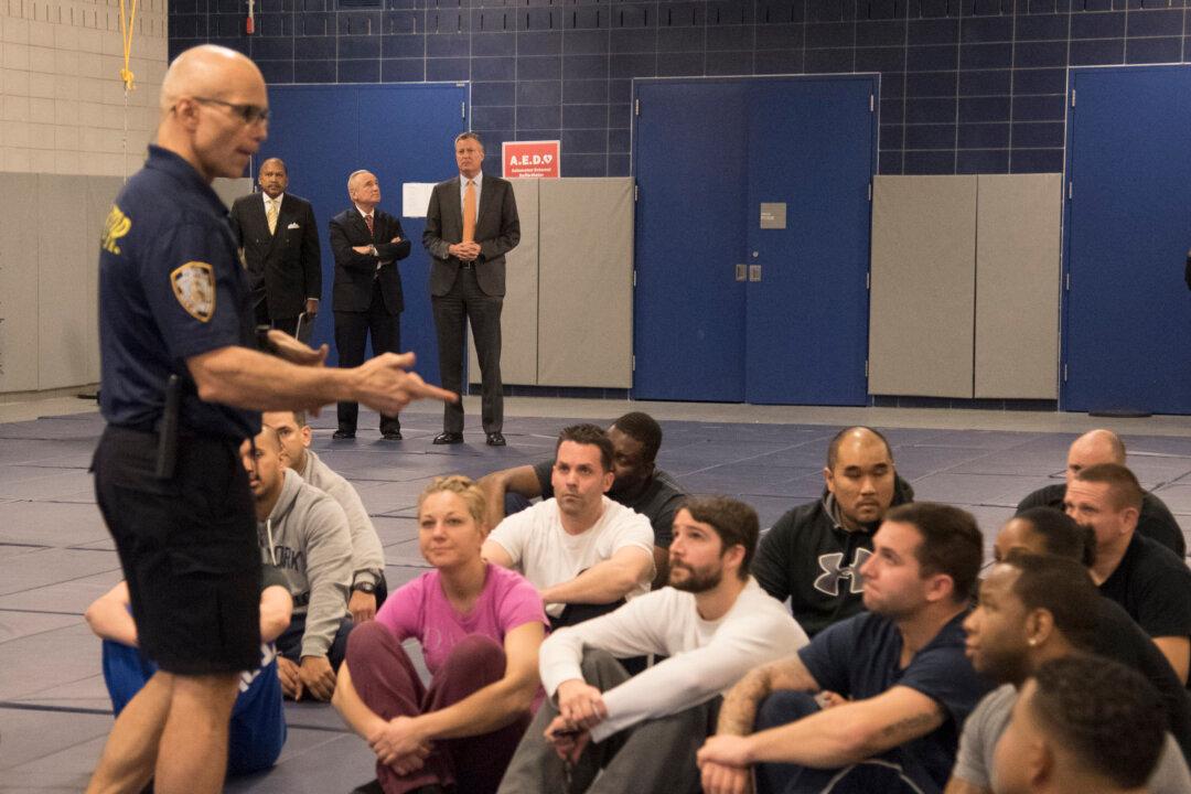 NYC Mayor Announces ‘Fundamental Changes’ to Police Conduct Training