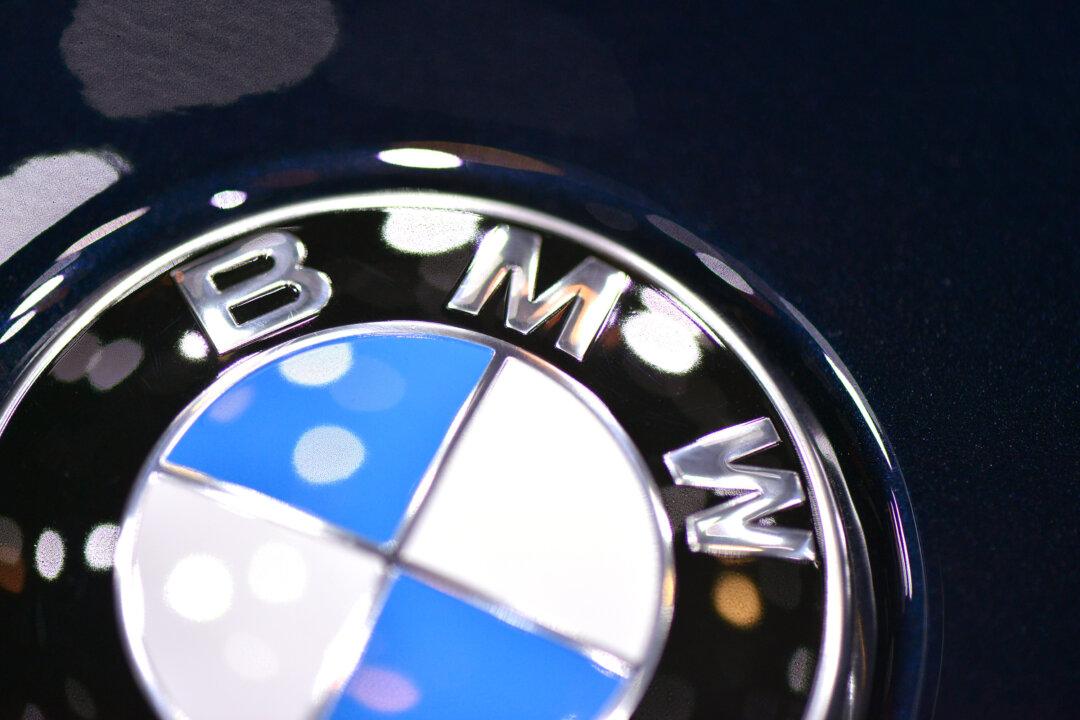 BMW to Replace Nokia Symbian Phones With 57,000 Microsoft Lumias