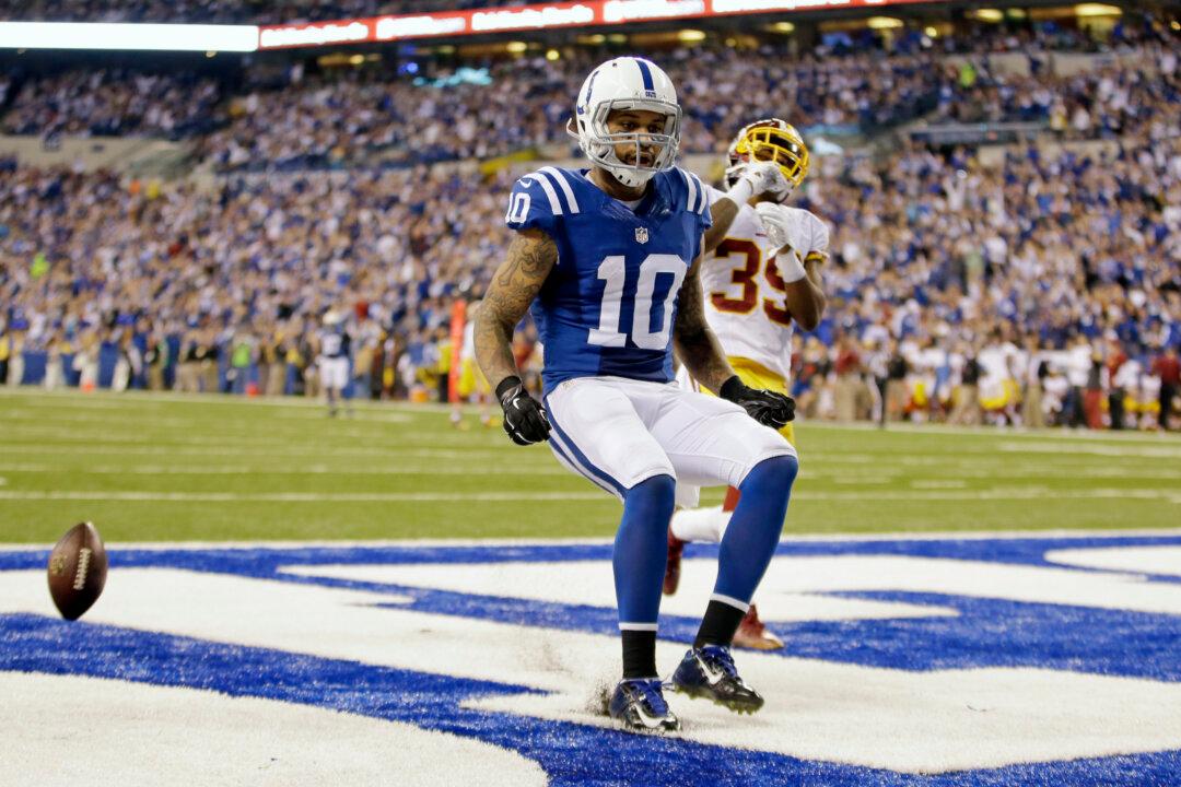 Indianapolis Colts News, Rumors: Andrew Luck, Vontae Davis, Trent Richardson, Chuck Pagano