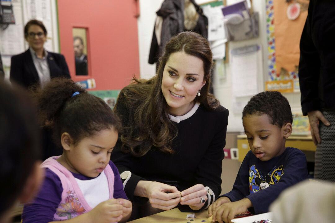 Royalty in New York: Prince William Joins Obama, Kate Visits NYC Kids