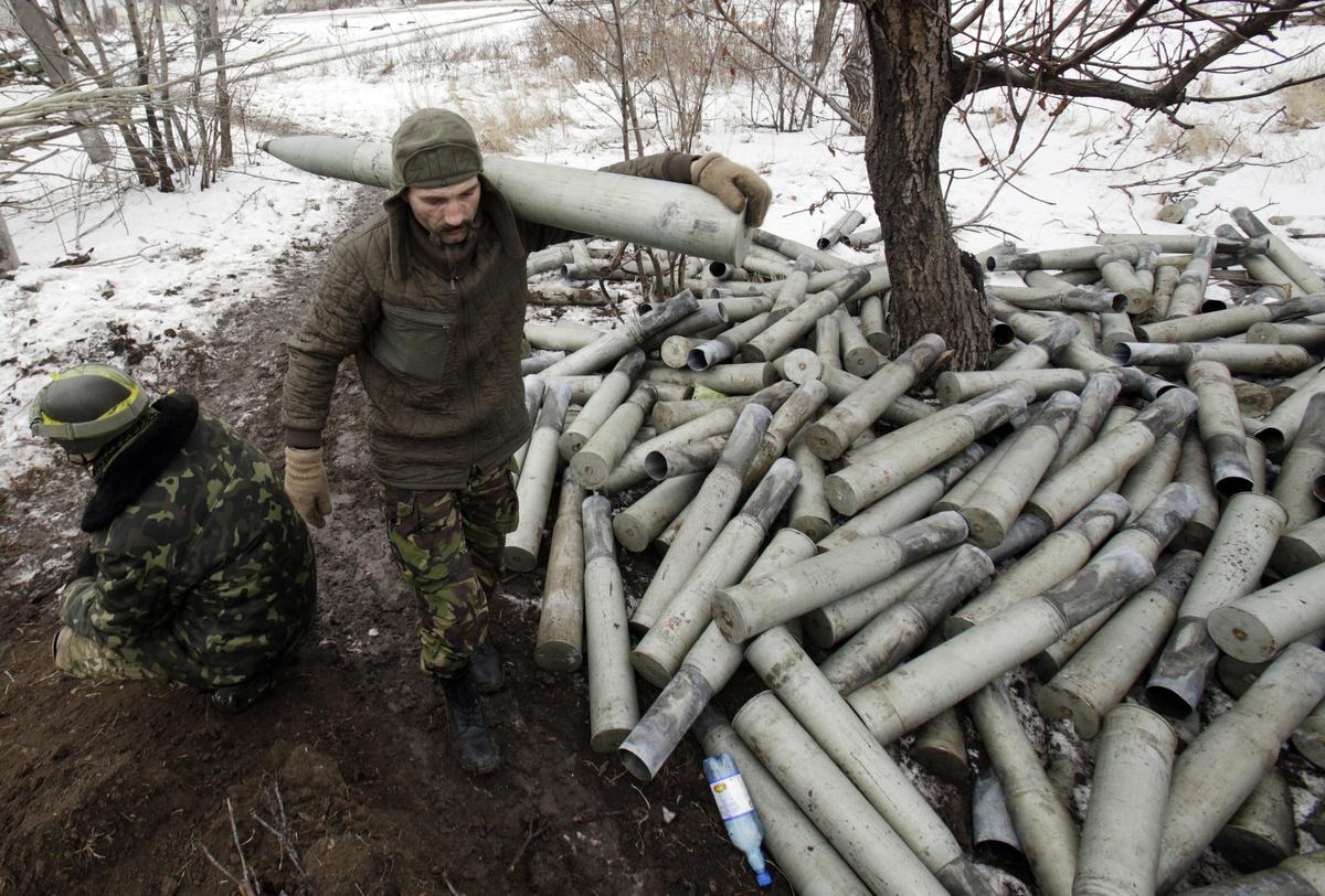 Ukraine Forces, Rebels Largely Suspend Hostilities