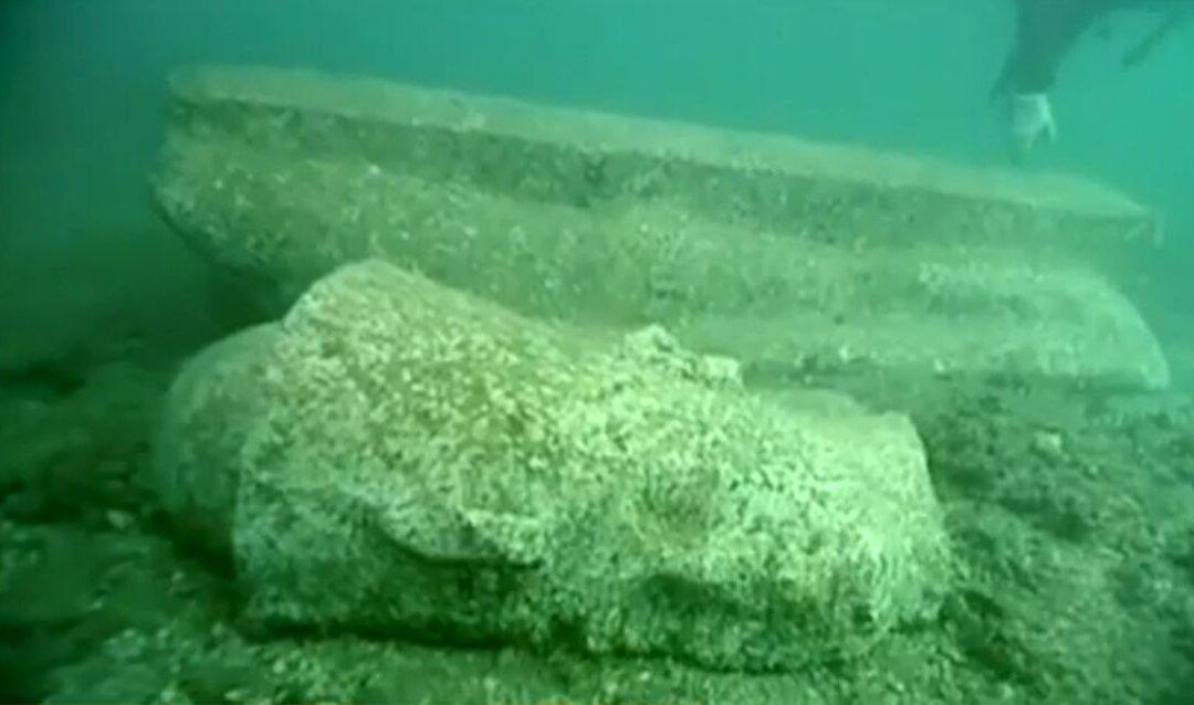 Real-Life Atlantis: Lost Ancient Egyptian City Sunk Underwater Centuries Ago