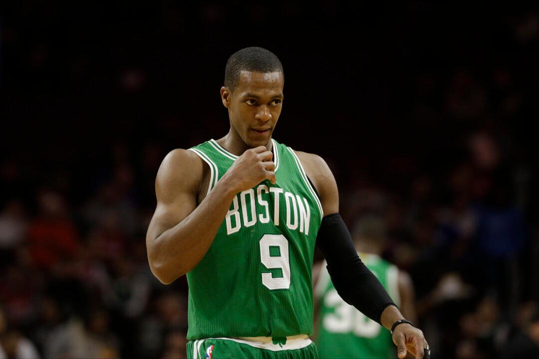 Confirmed: Rajon Rondo Traded to the Dallas Mavericks