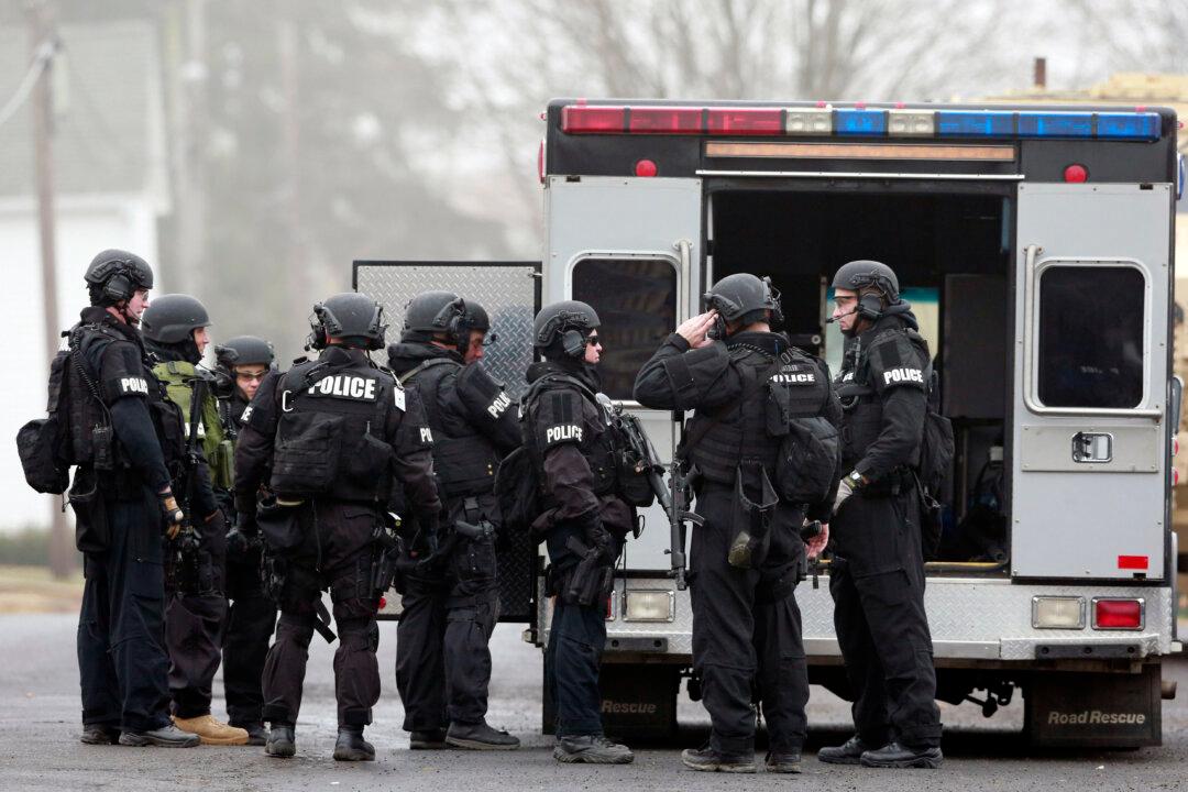 Manhunt for Ex-Marine Bradley William Stone in 6 Killings Drags On Into 2nd Day