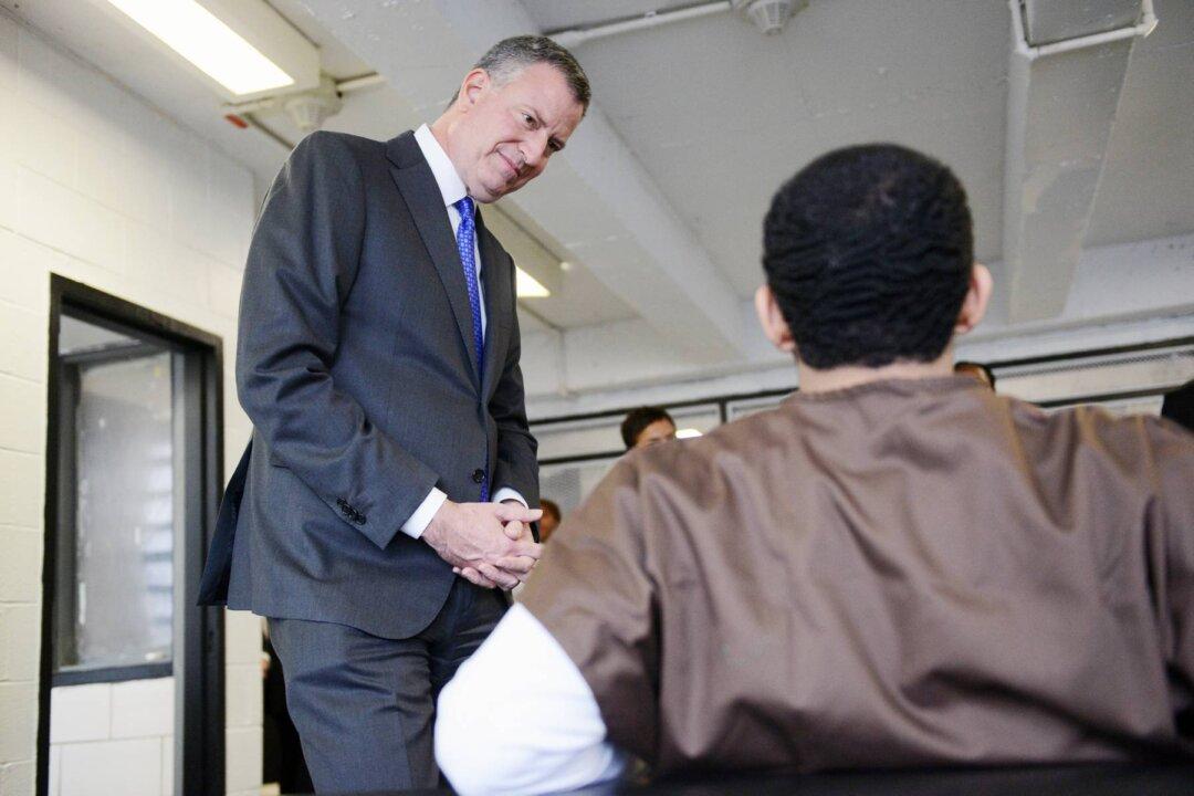 Mayor Visits Rikers Island, Says Reforms Have Improved Conditions for Young Inmates