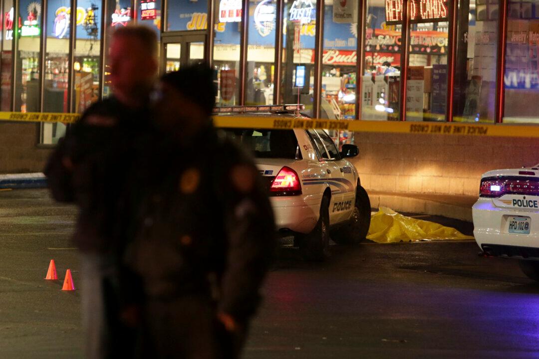 Berkeley Mayor Says Antonio Martin Shooting Incomparable With Michael Brown and Eric Garner