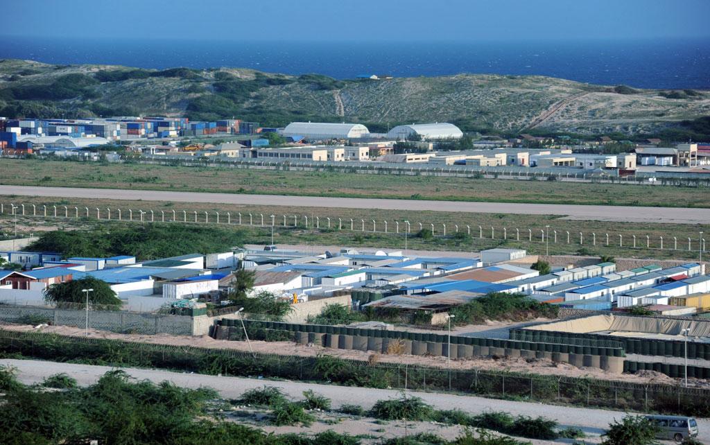 Militants Attack African Union Base in Somalia, 9 Dead