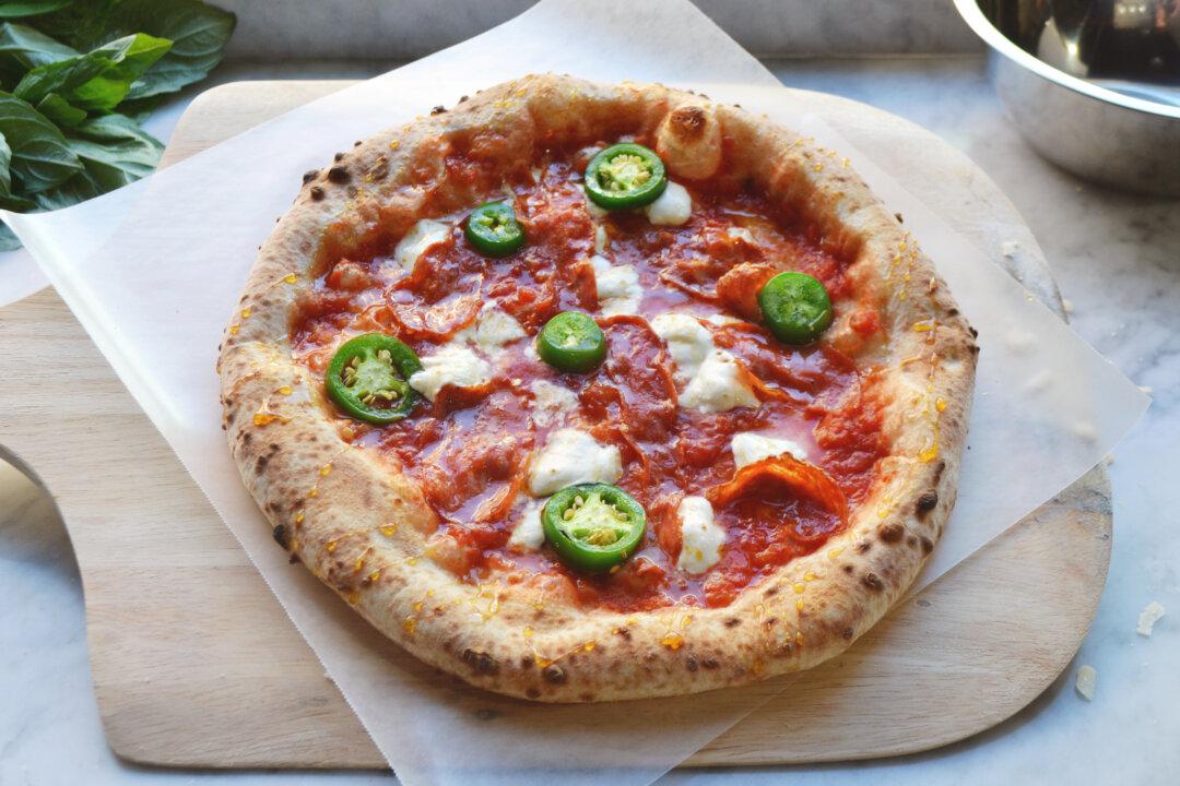 Neapolitan Express Opens Brick-and-Mortar Locations