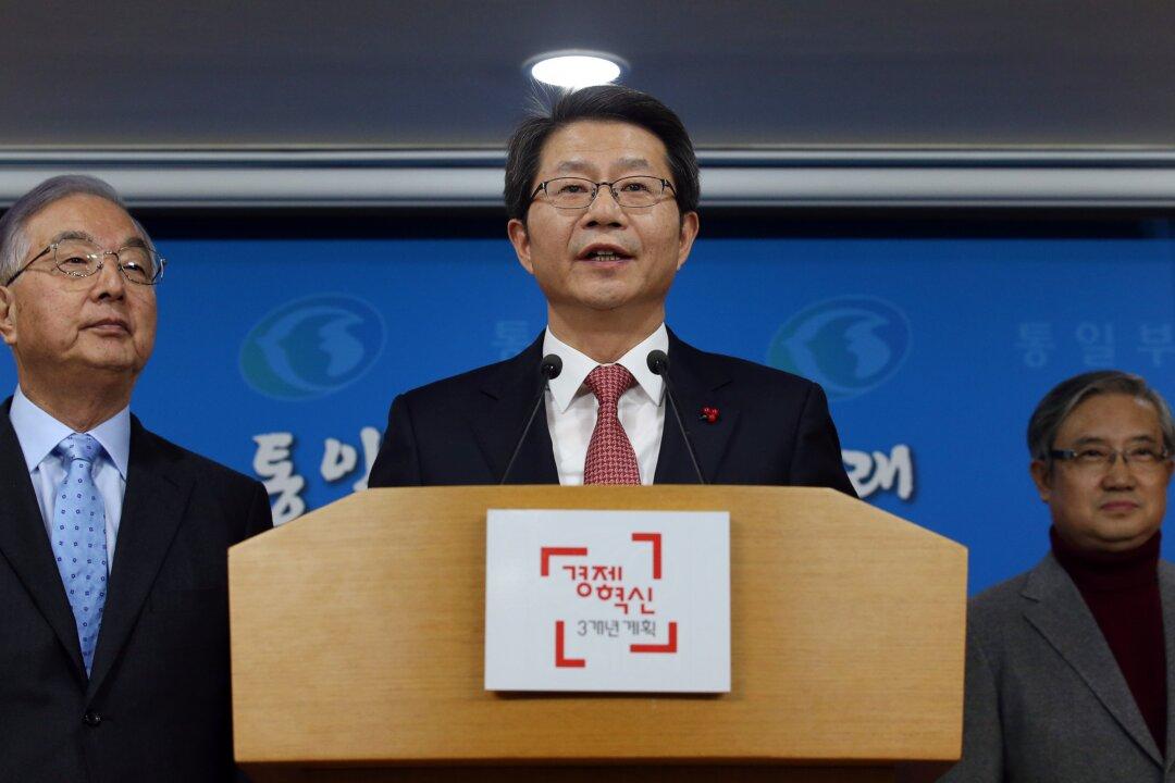 South Korea Offers Talks With North Over Unification