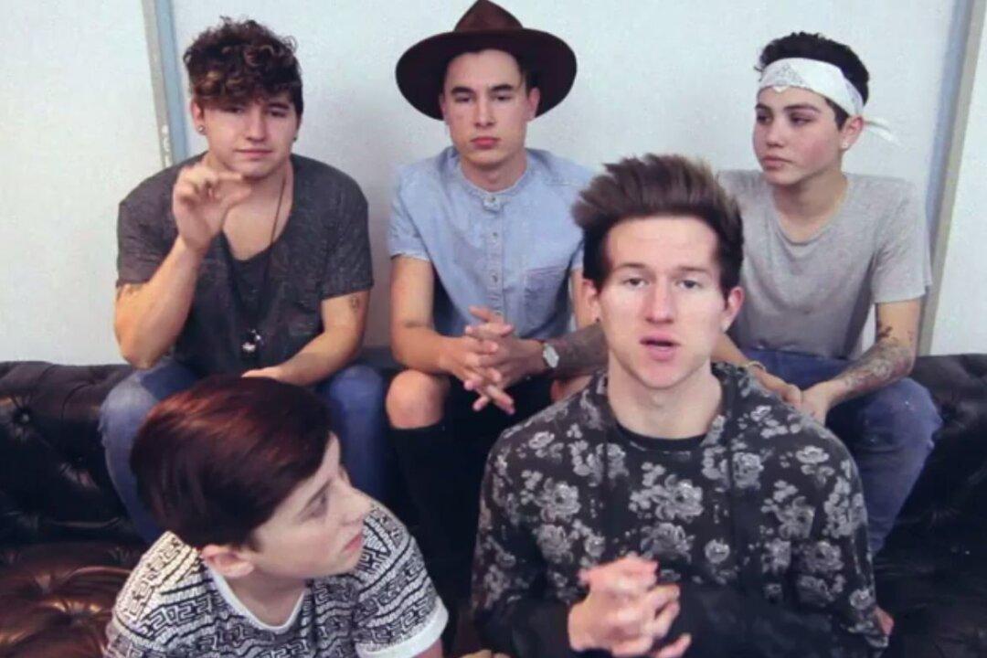 O2L Breaking Up: Our Second Life Over, #O2LForever Trends; Trevor Moran, Ricky Dillon, Jc Caylen, Kian Lawley, Sam Pottorff Issue Comment
