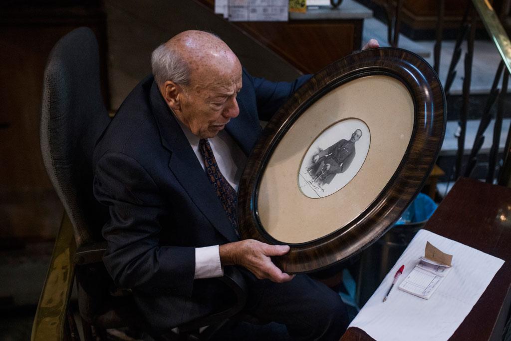 New Law Spells End for Many Small Spanish Businesses