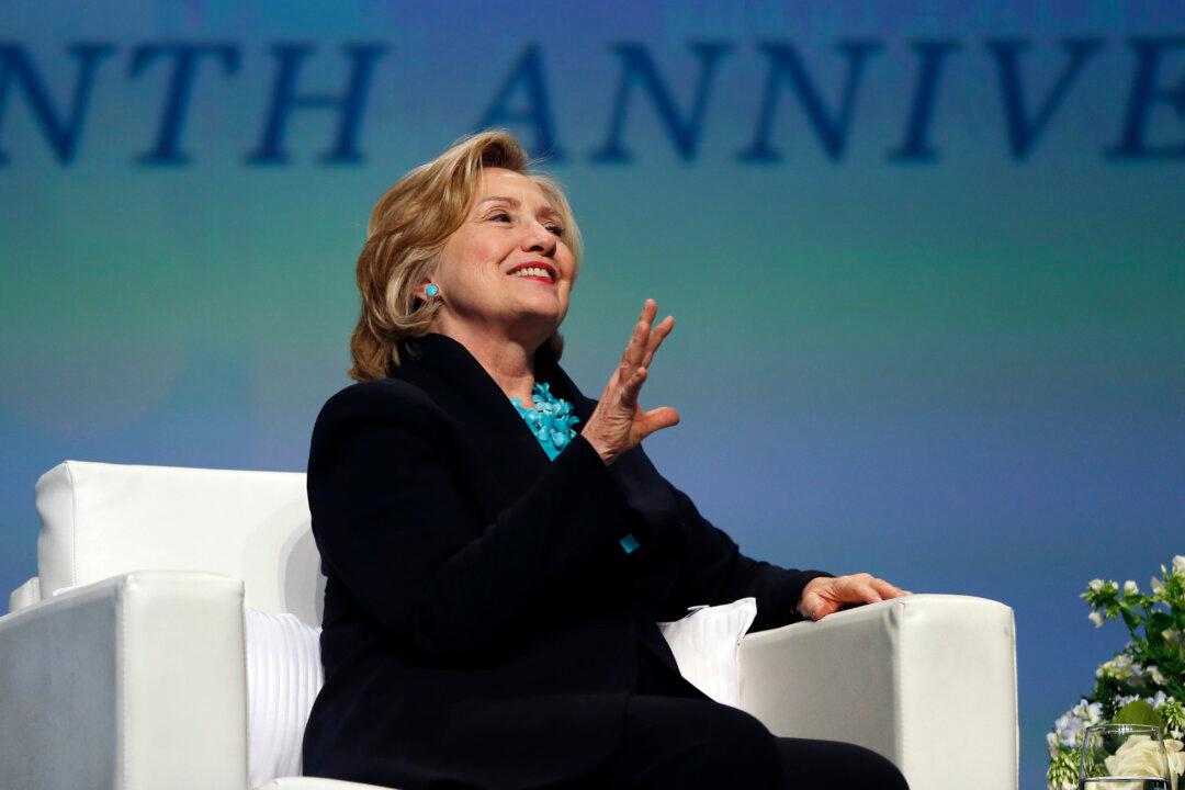 Hillary Clinton Declines to Take Position on Keystone