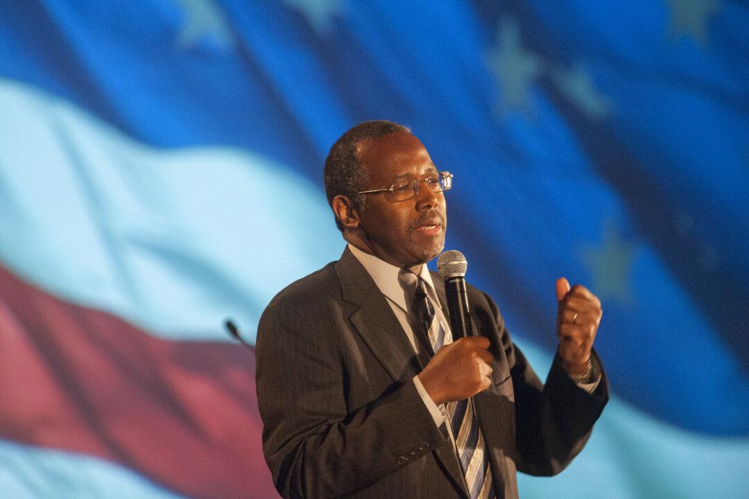 Ben Carson Running for President? Potential 2016 Candidate to Make Decision Soon