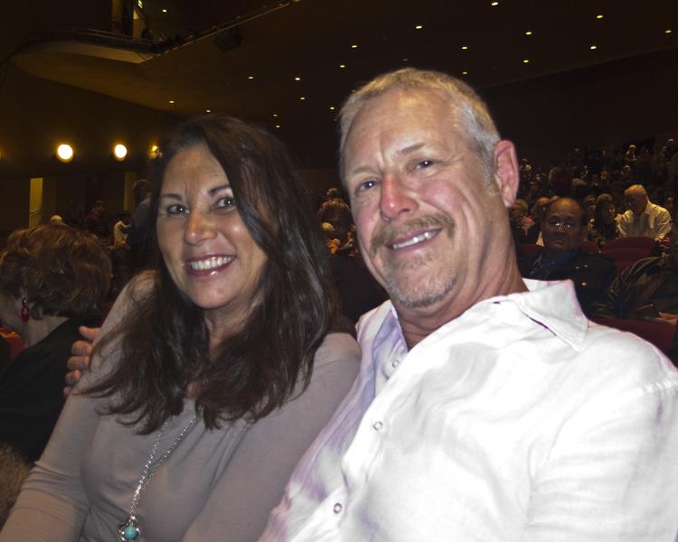 Business Couple Hopes Shen Yun Can Perform in China