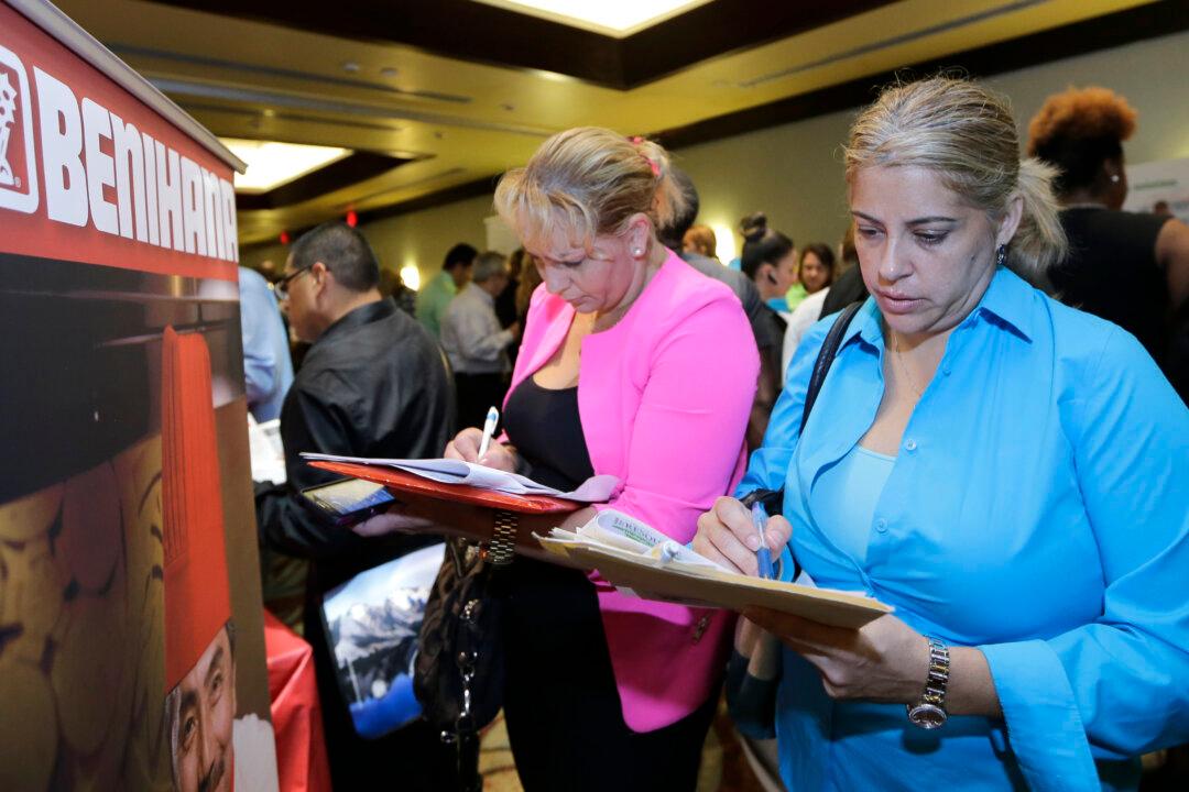 How Lower Oil Prices Could Fuel More Hiring in US