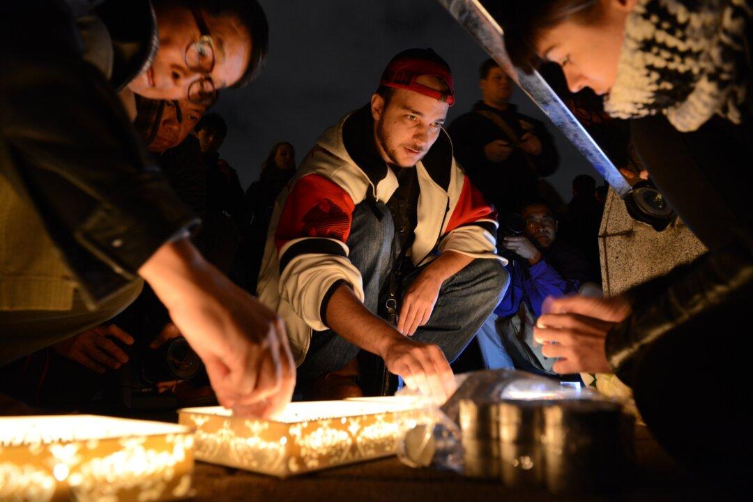 Thousands to Gather for Paris Anti-Terror Rally