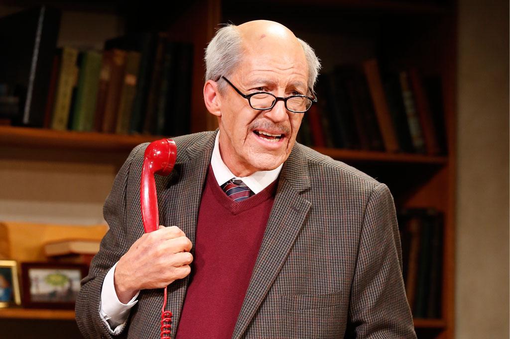 Theater Review: ‘Wiesenthal,’ Nazi Hunter Comes to Life on Stage