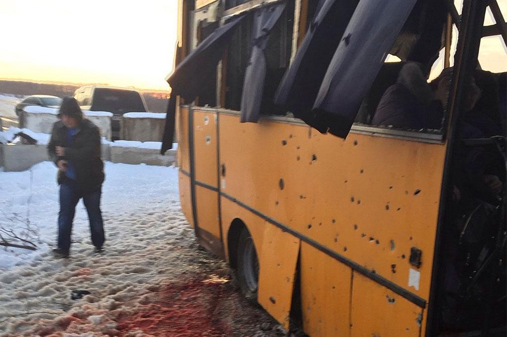 Ukraine: 12 Dead in Bus Attack That Could Doom Shaky Truce