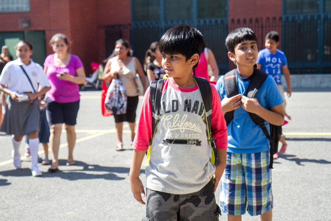 NYC Expands Public School Bilingual Education