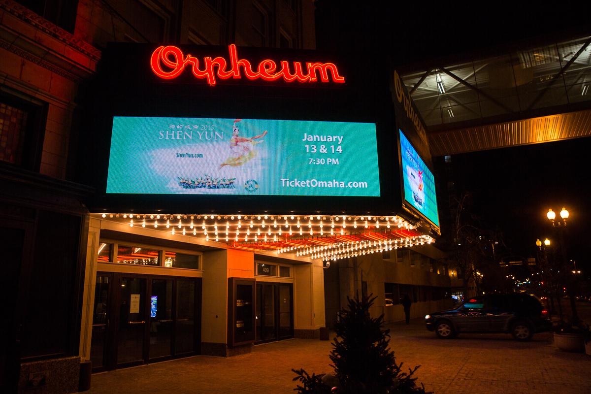 Shen Yun Dancers Impress in Omaha