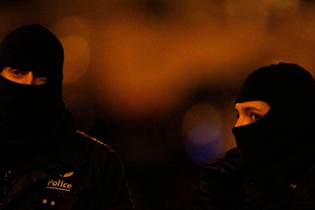 Belgian Police Kill 2 in Anti-Terror Raid During Shootout
