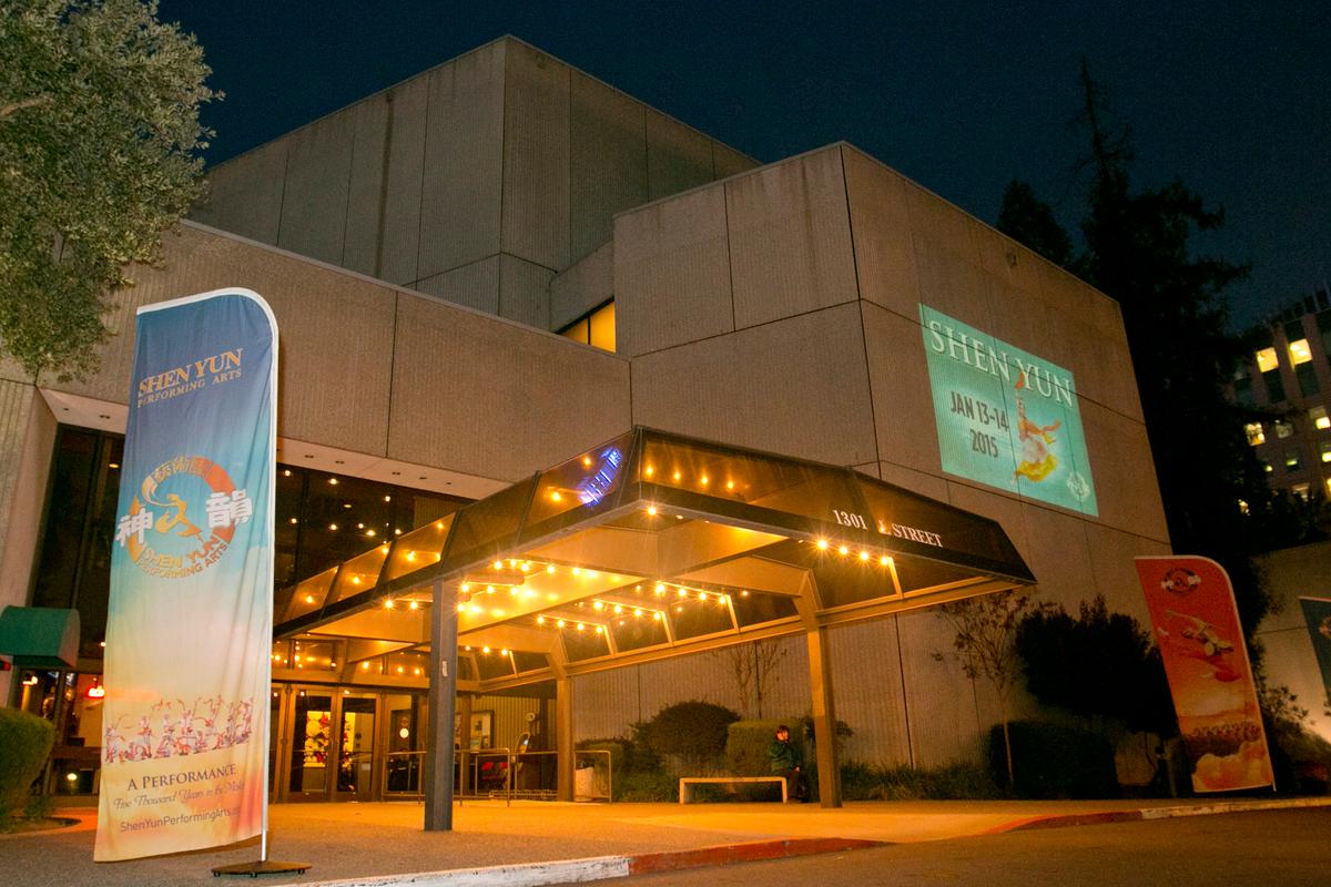 Retired Real Estate Owner: Shen Yun ‘A Bright Light in the World’