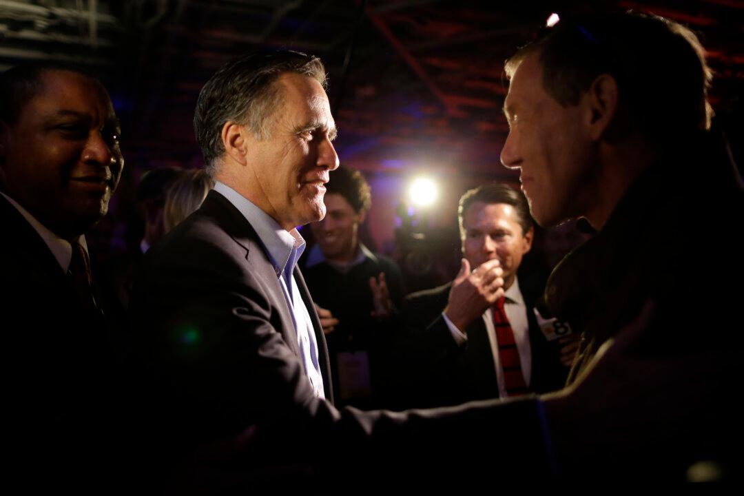 Romney Shows Softer Side in 2016 Campaign Preview
