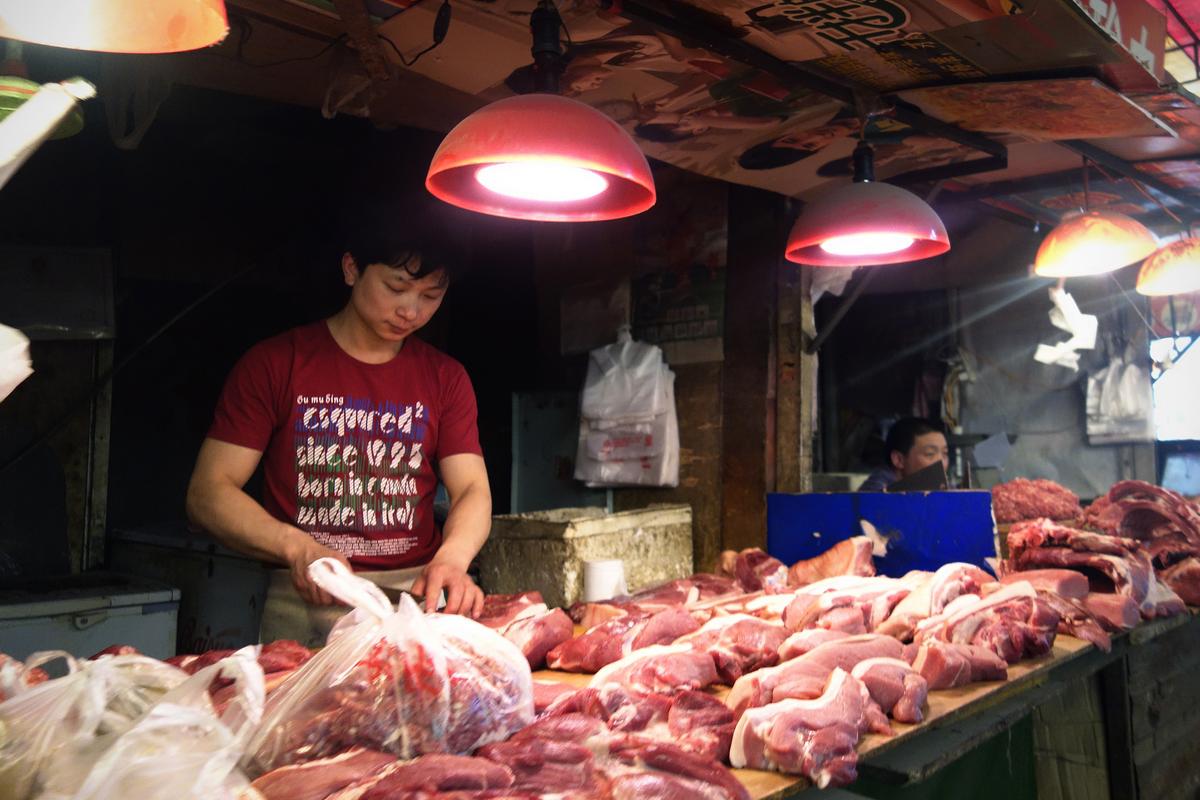 Illegal Meat Factories in China Make Bacon With Tainted Pork