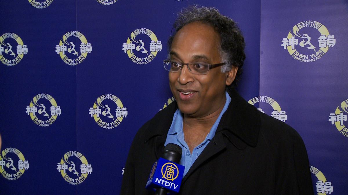 Professor Gives Shen Yun Top Marks