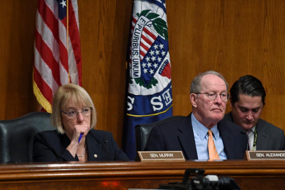 Lawmakers Commit to Pushing Legislation that Stops Surprise Medical Billing