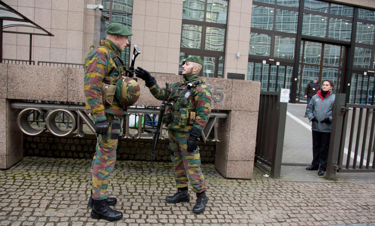 France Anti-Terror Plan Calls for Hiring More Intel Agents