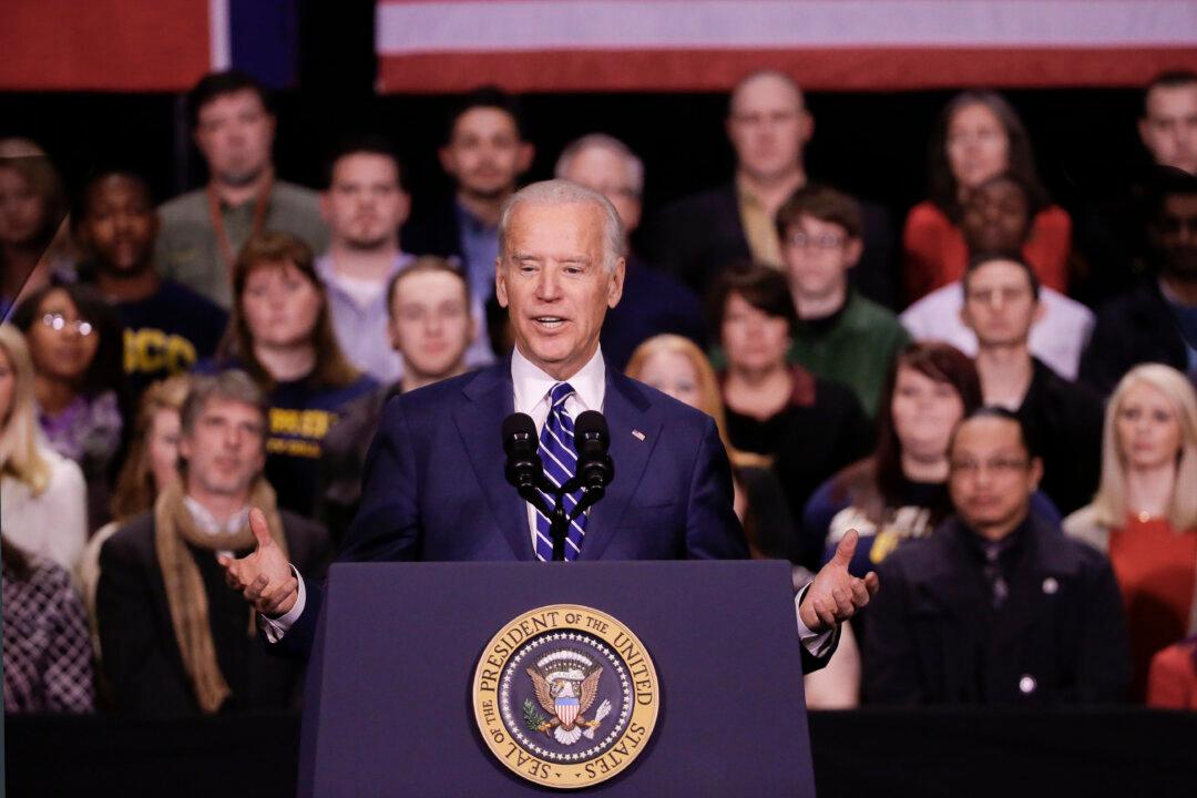 Biden’s a Long Shot to Beat Hillary, but He Still Might Go for It