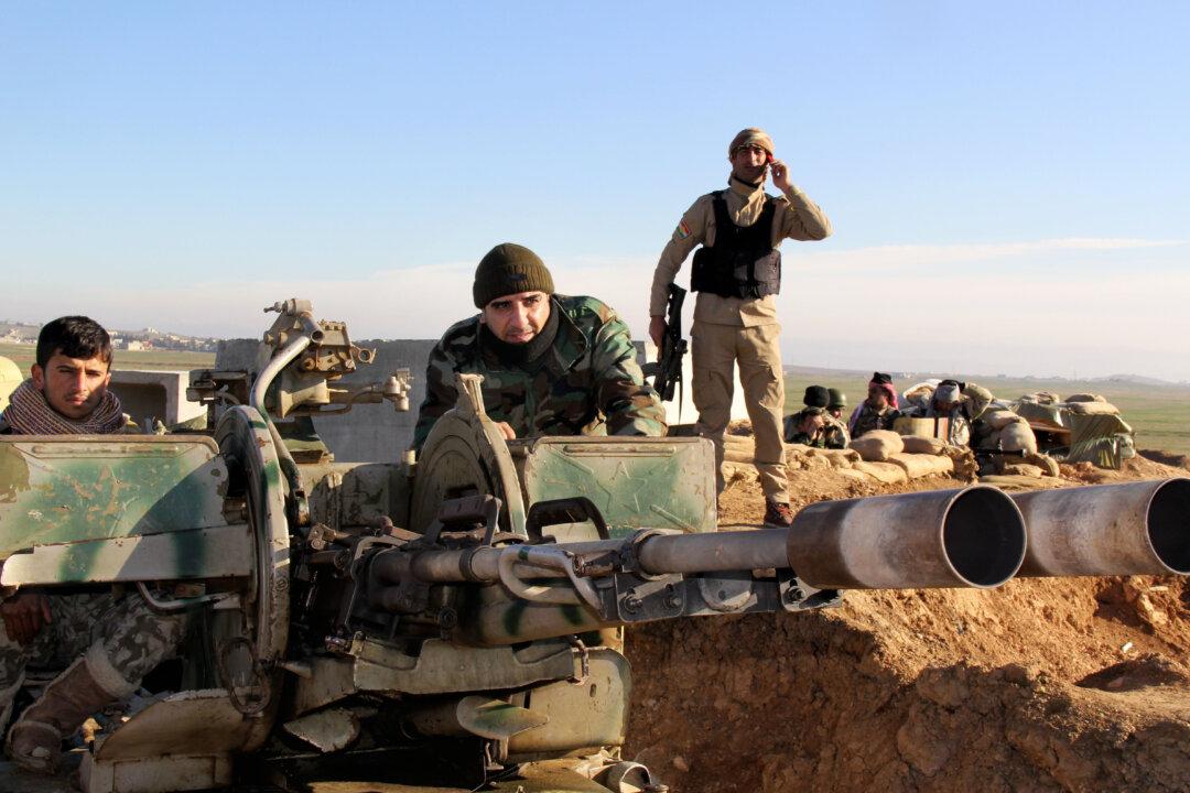 Iraq Premier Says Ground Troops Need More Aid
